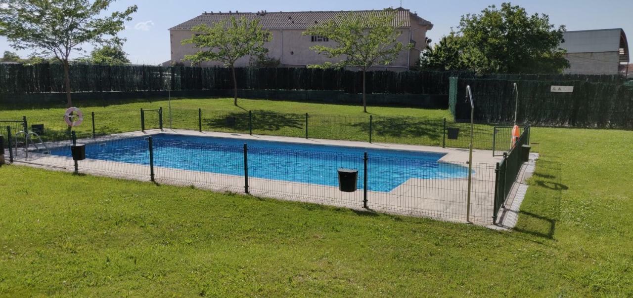 Apartamentos Mirador De Granon Buitenkant foto